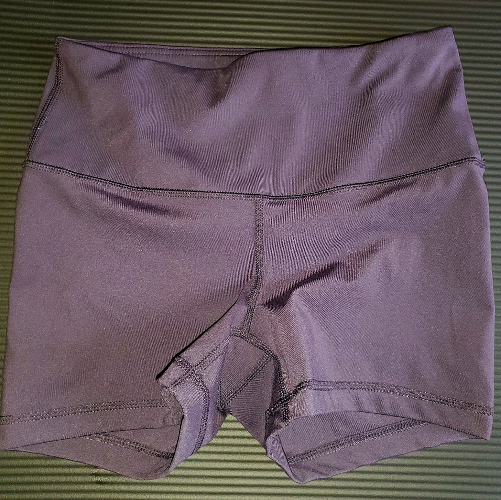 Yoga shorts